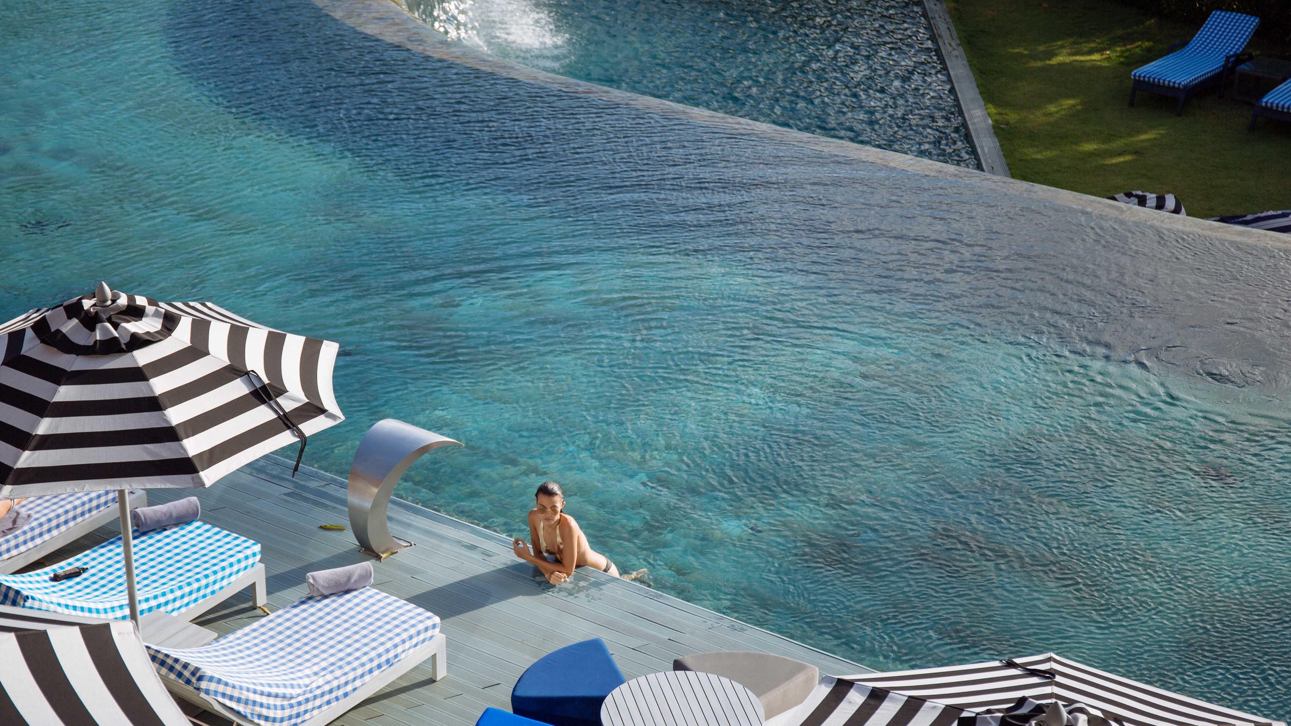 Sri Panwa Phuket Luxury Pool Villa Hotel - Sha Plus Exteriör bild The pool at the W South Beach