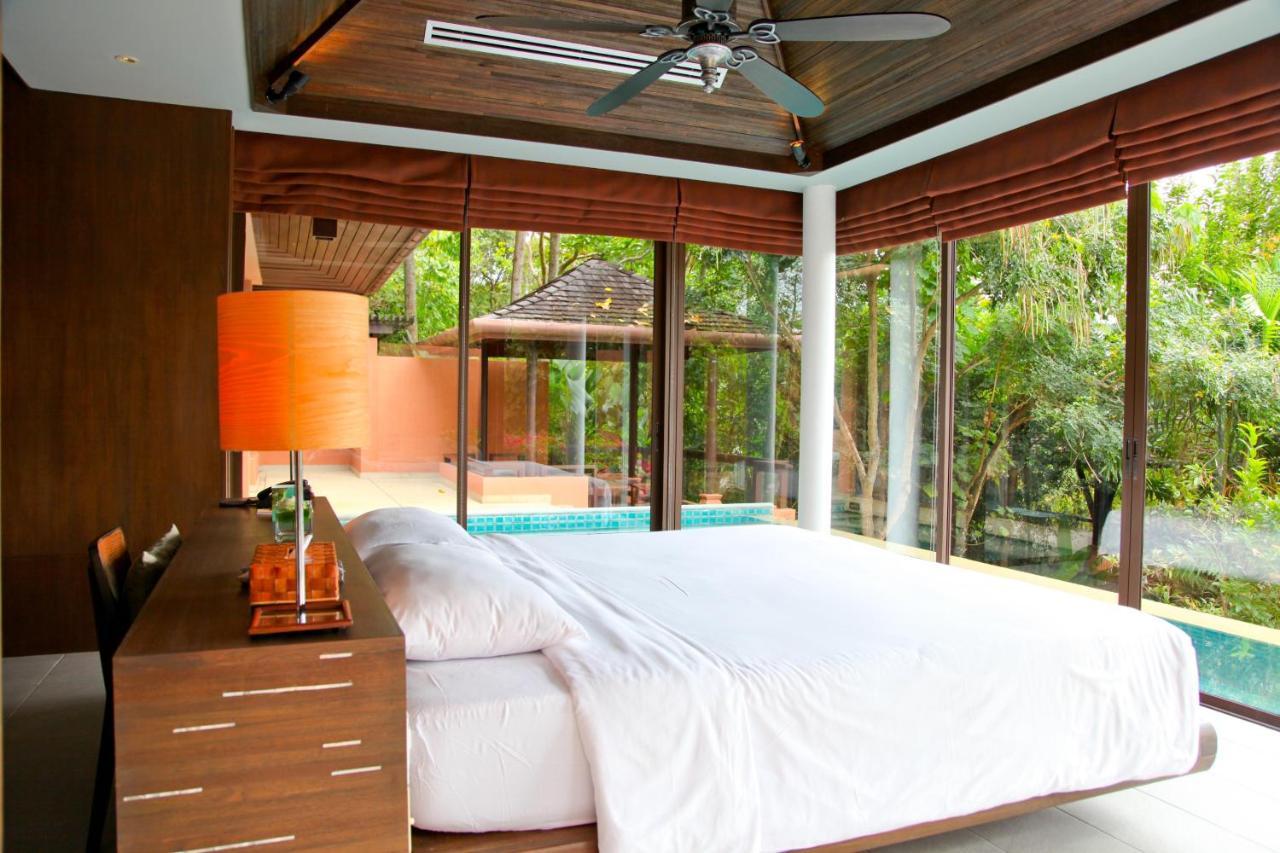 Sri Panwa Phuket Luxury Pool Villa Hotel - Sha Plus Exteriör bild A bedroom at the resort