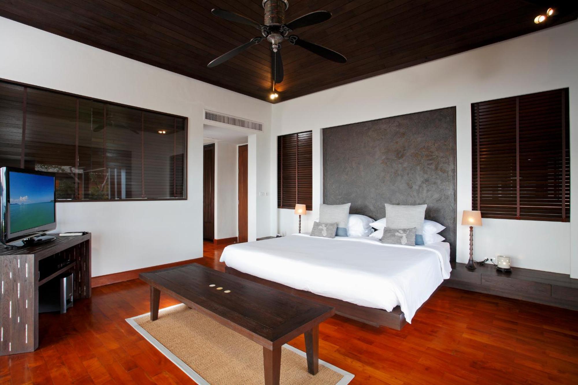 Sri Panwa Phuket Luxury Pool Villa Hotel - Sha Plus Exteriör bild A bedroom at the resort